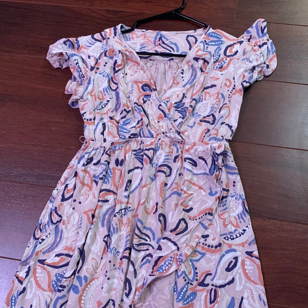 Flutter short sleeve knit maternity dress